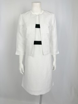 Robe blanche en lin doublé